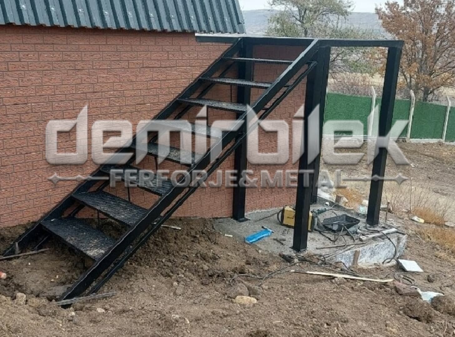 Ataşehir Demir Merdiven Ataşehir Demir Merdiven